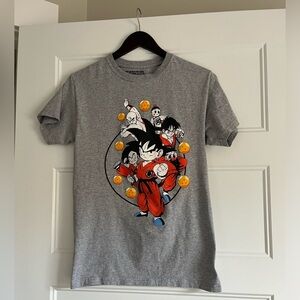 New Mens Dragon Ball Z Goku Graphic T-Shirt Sz Small Gray Cotton